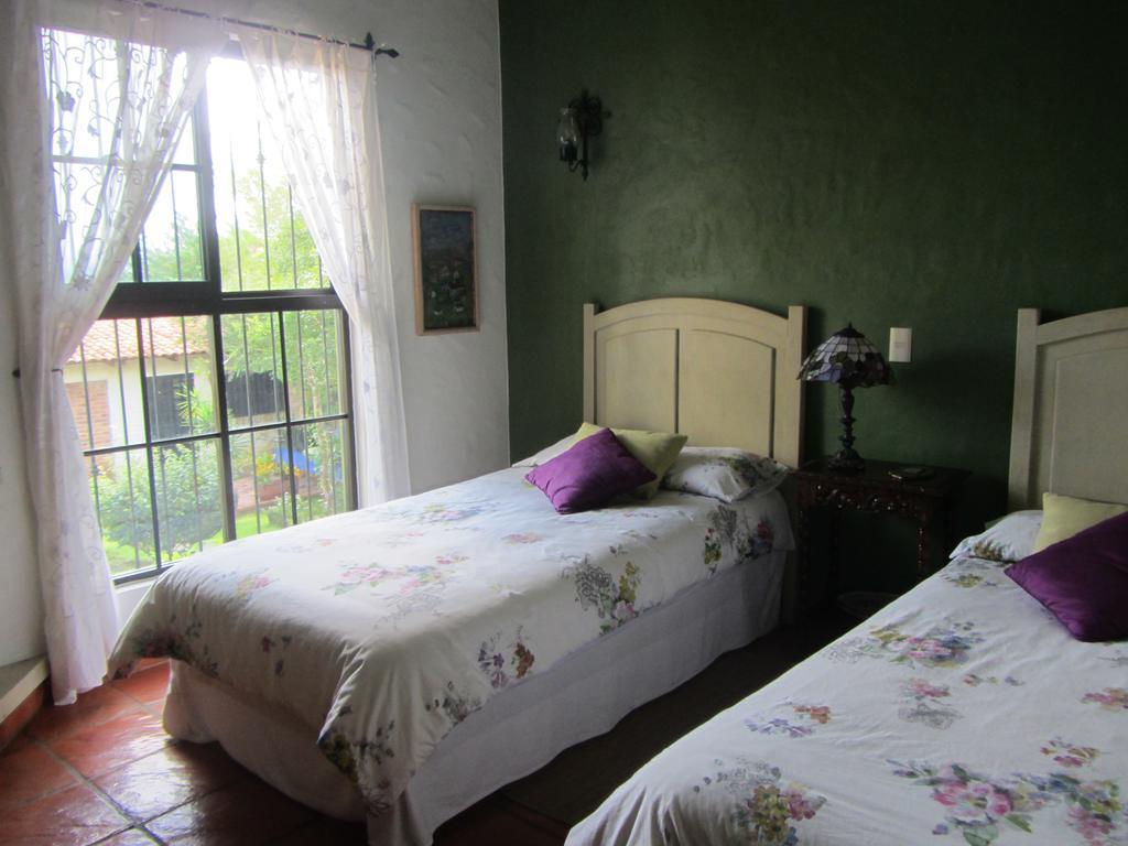 Zacualpan La Colorada Bed & Breakfast エクステリア 写真